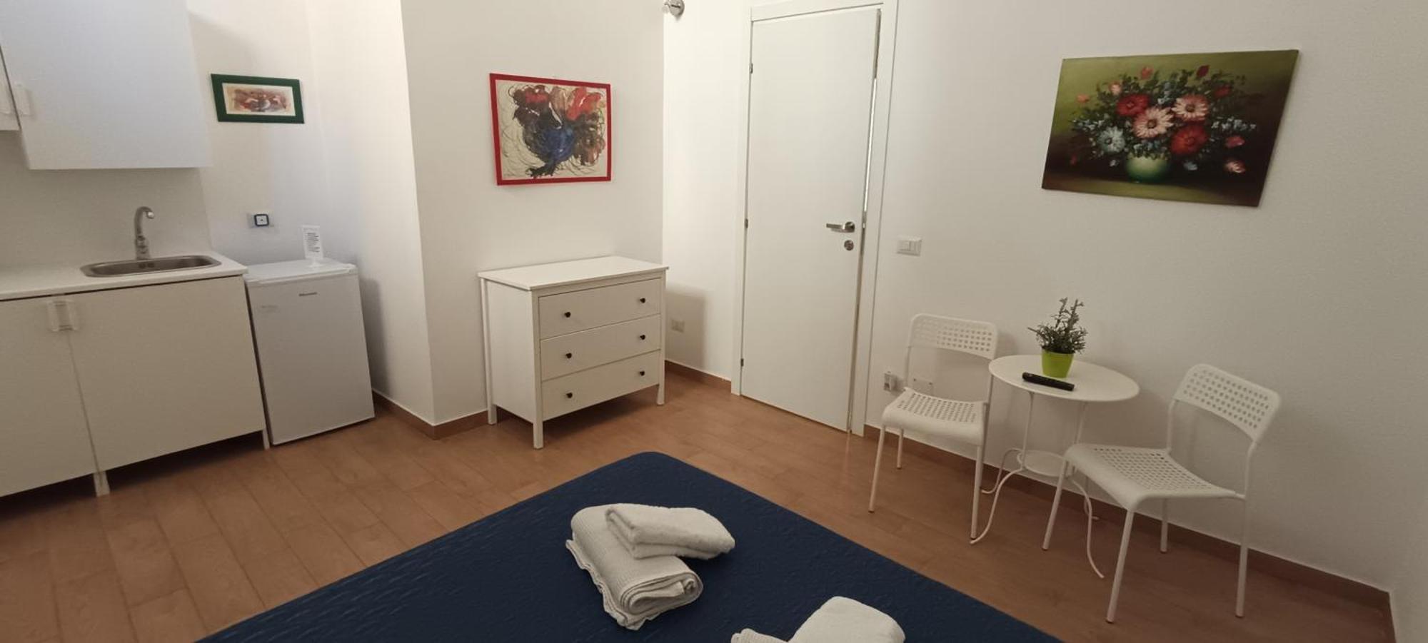 לינה וארוחת בוקר נאפולי Casa Laura Oliva Mancini מראה חיצוני תמונה