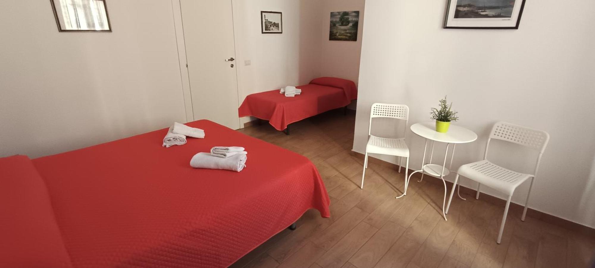 לינה וארוחת בוקר נאפולי Casa Laura Oliva Mancini מראה חיצוני תמונה